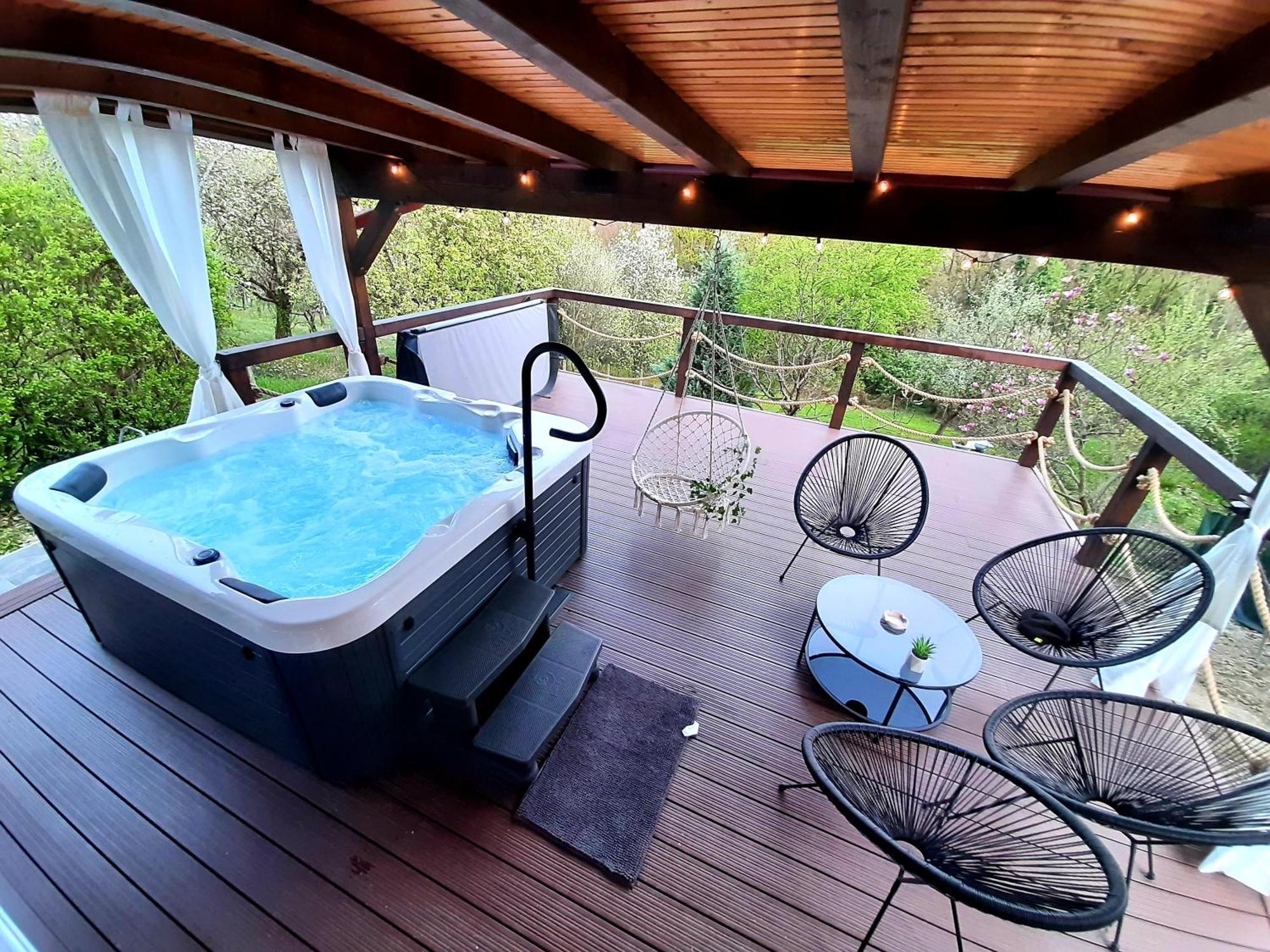 Spahouse Adrian Holiday home *